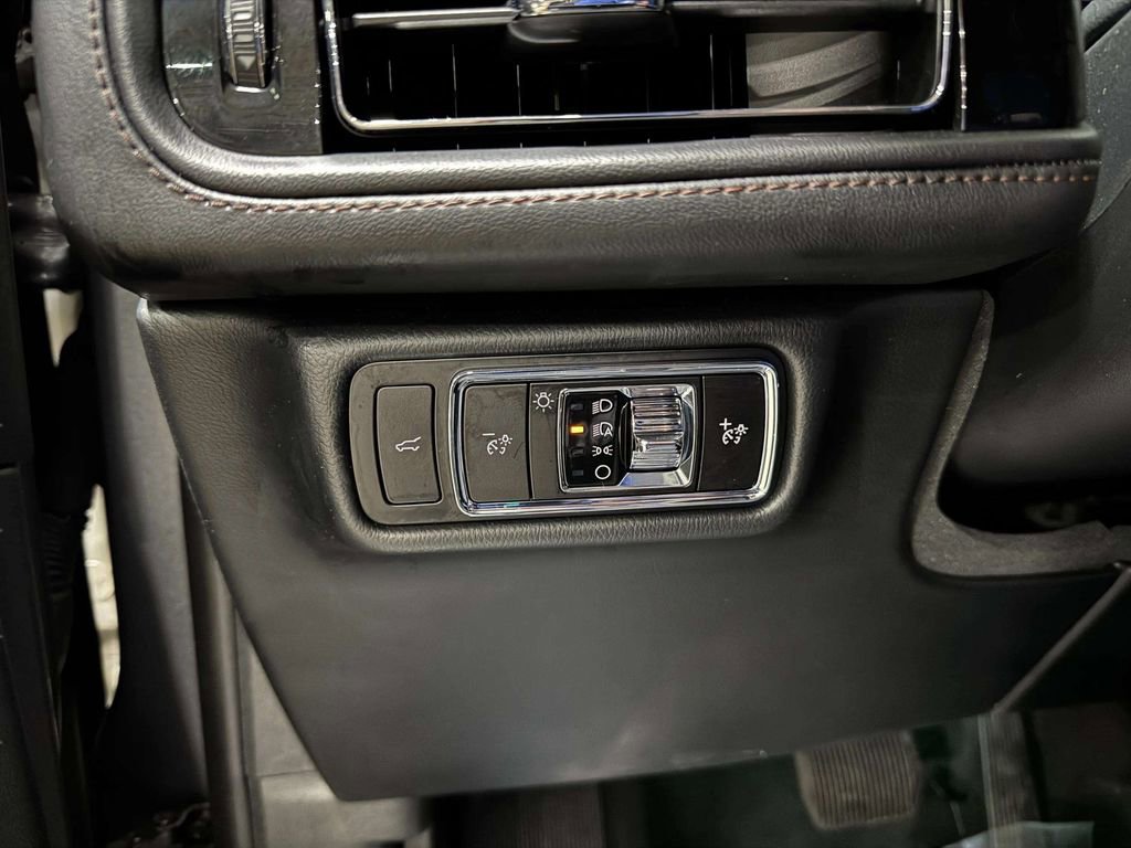 Certified 2023 Lincoln Aviator Reserve w/ Elements Package Plus image 10