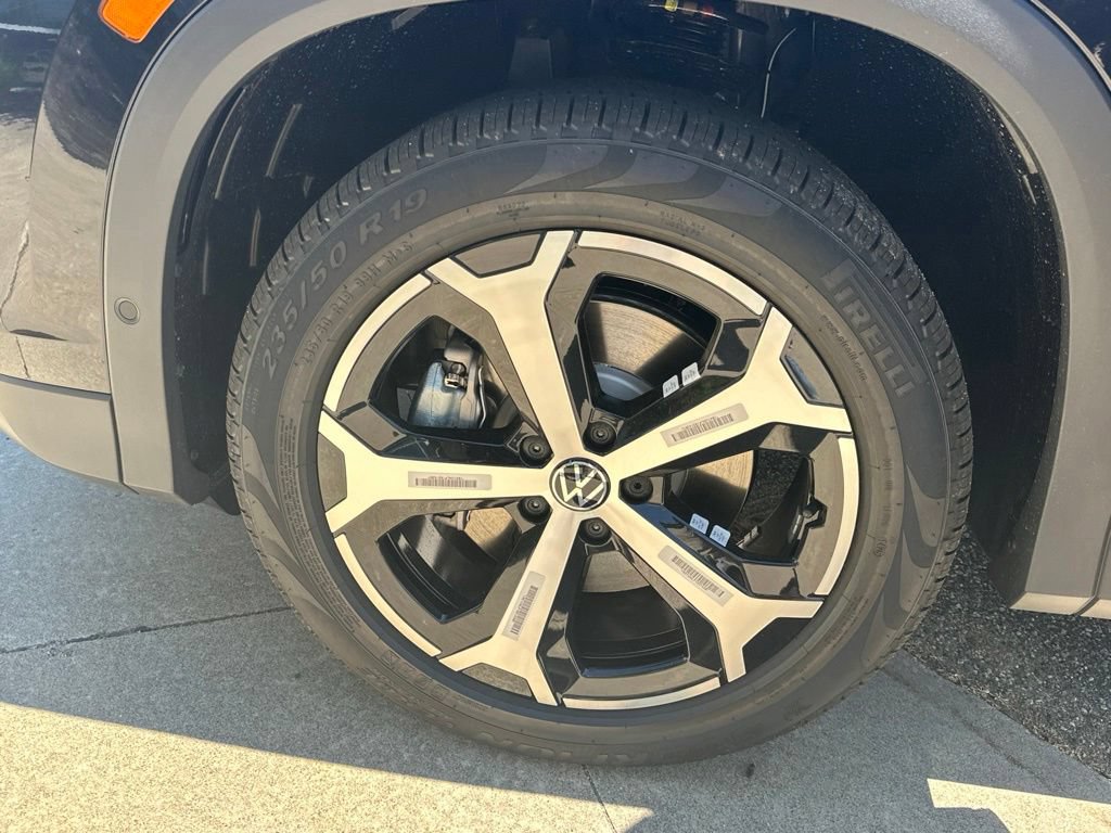 New 2026 Volkswagen Tiguan SE AWD/4WD image 26