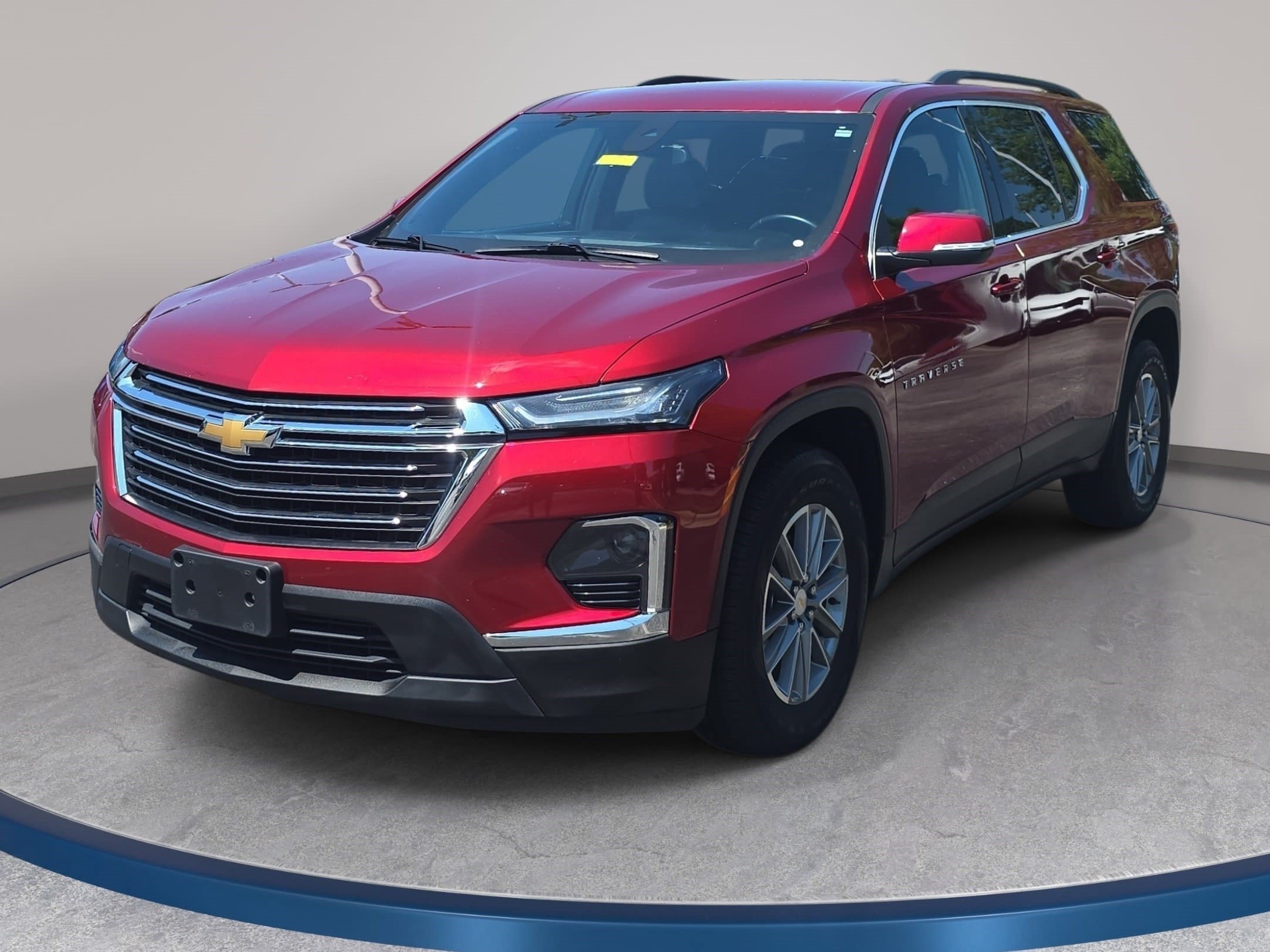 Used 2023 Chevrolet Traverse LT