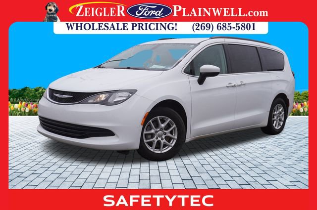 Used 2020 Chrysler Voyager Lxi w/ Cold Weather Group