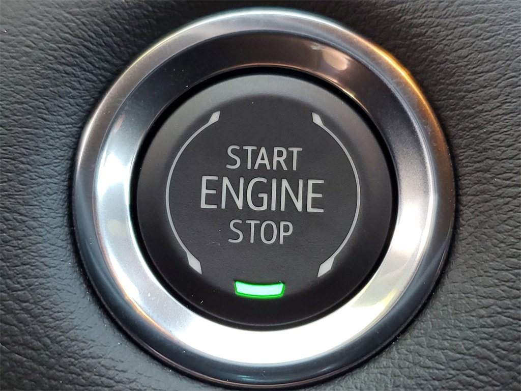 New 2026 GMC Canyon Elevation w/ Convenience Package image 18