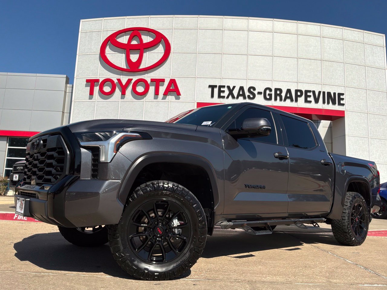 Used 2023 Toyota Tundra Limited w/ TRD Off-Road Package AWD/4WD image 2
