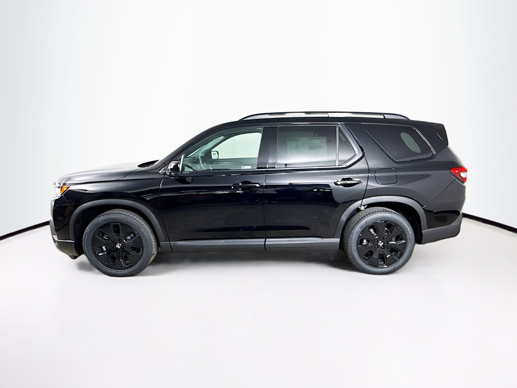 New 2026 Honda Pilot Black Edition image 7