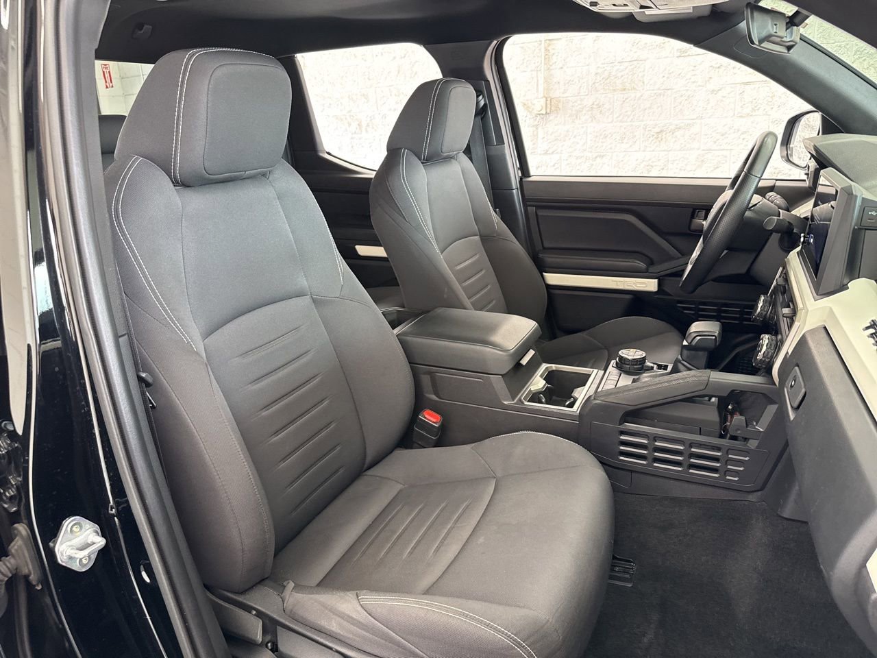 Certified 2024 Toyota Tacoma TRD Off-Road image 47