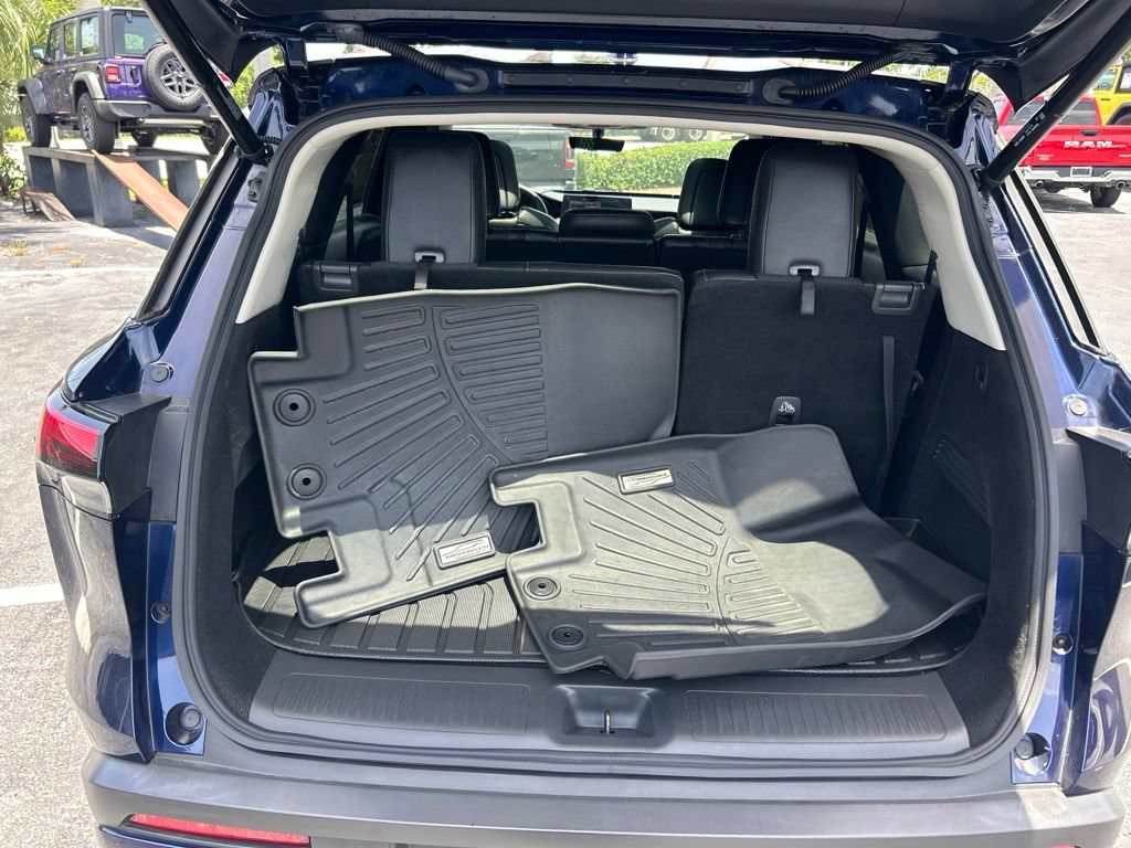 Used 2024 INFINITI QX60 Pure FWD image 30
