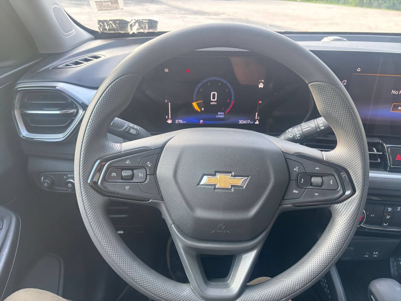 Used 2025 Chevrolet TrailBlazer LT FWD image 28