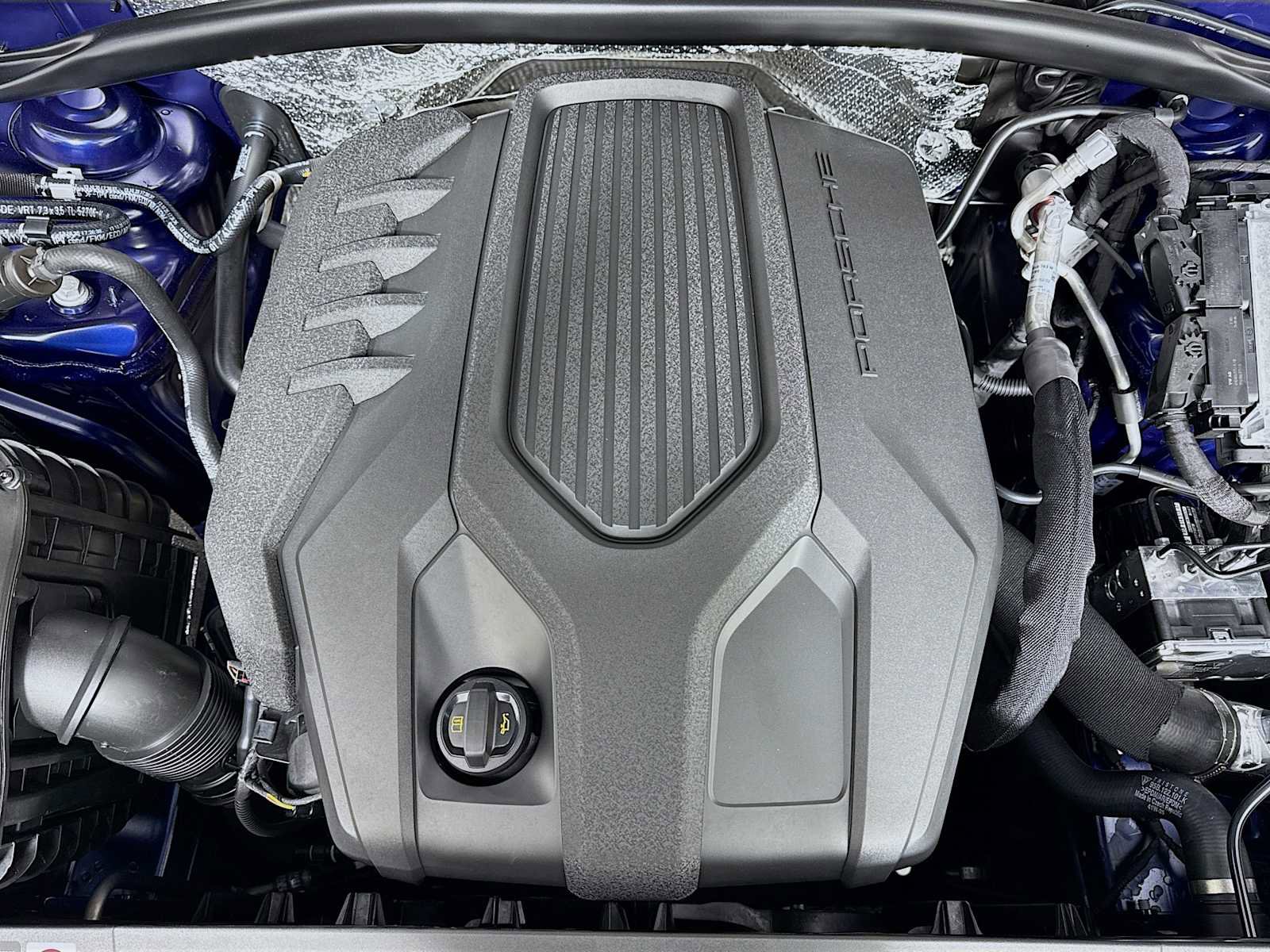 New 2026 Porsche Macan image 32