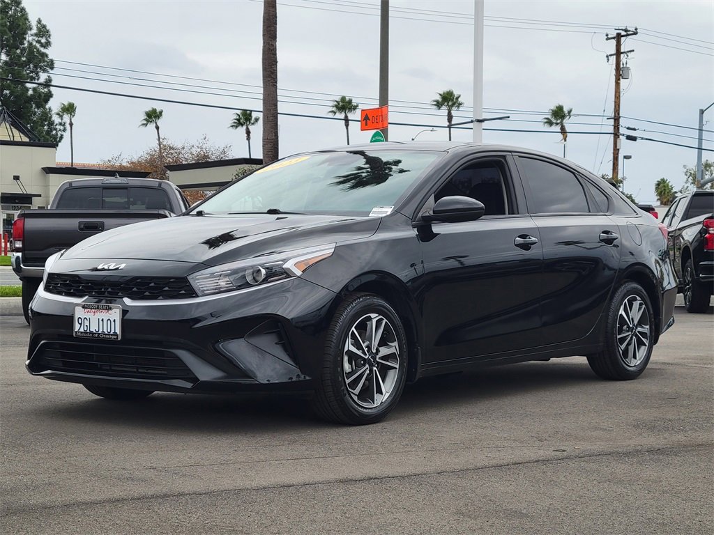 Used 2023 Kia Forte LXS image 28