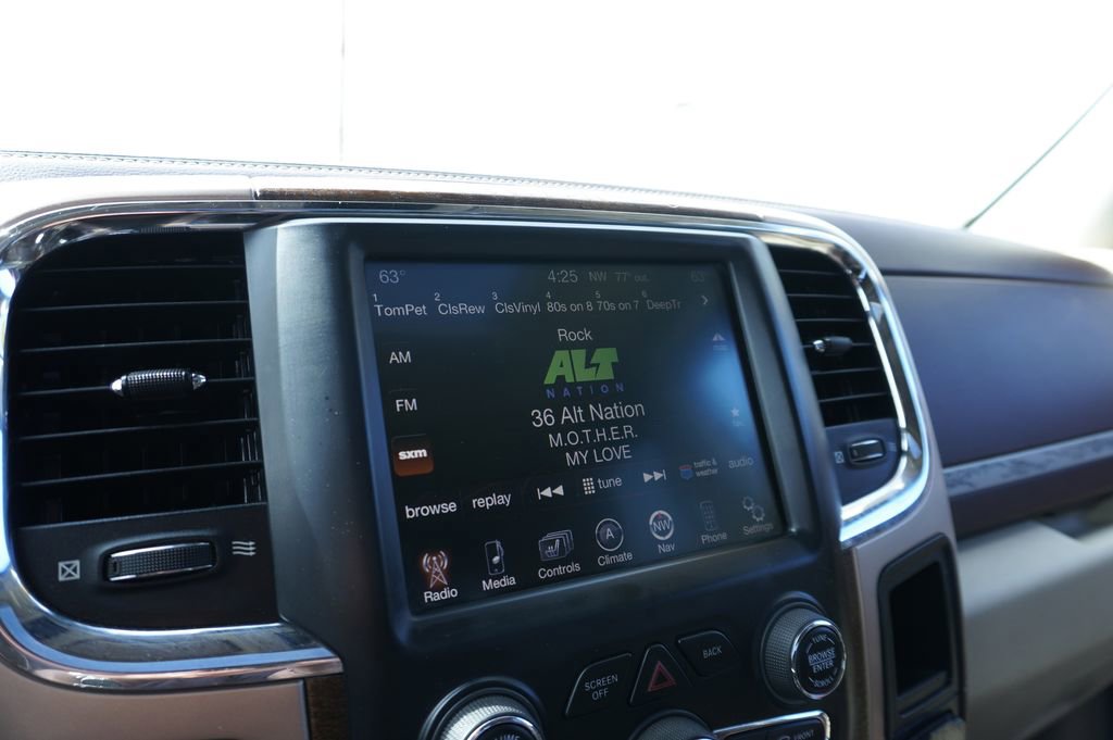 Used 2013 RAM 1500 Laramie Longhorn w/ Convenience Group AWD/4WD image 16