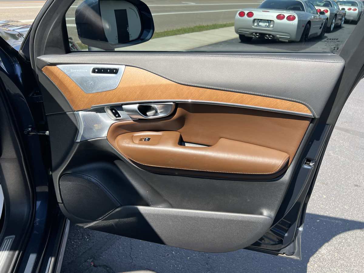 Used 2020 Volvo XC90 T6 Inscription image 20