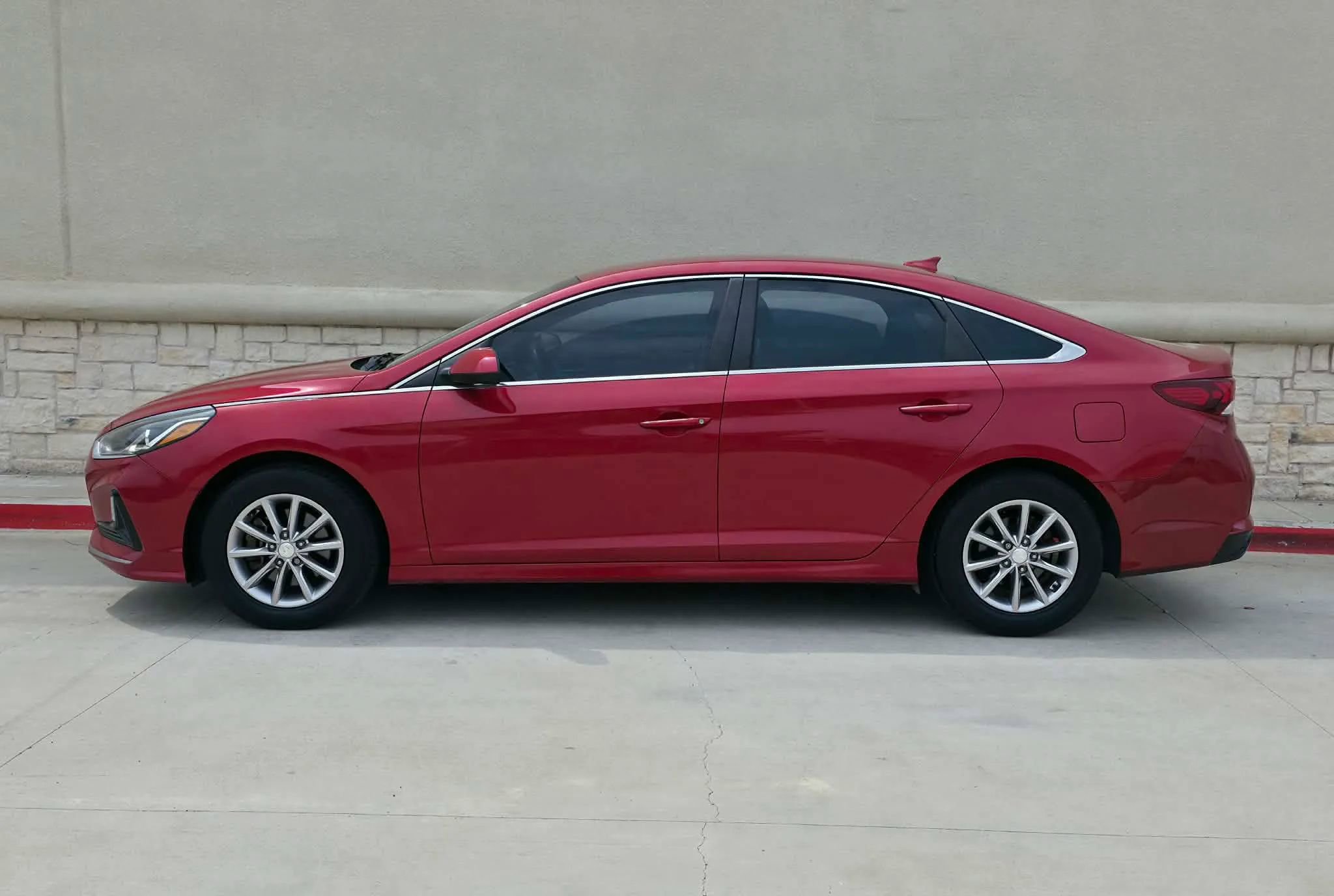 Used 2018 Hyundai Sonata SE FWD image 6