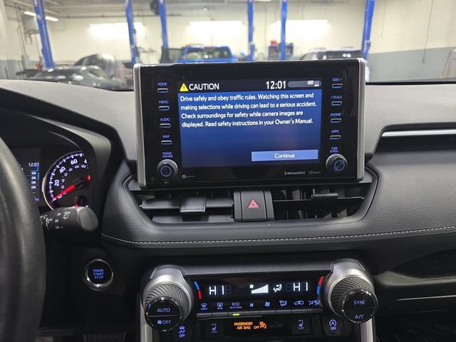 Used 2021 Toyota RAV4 XLE w/ Convenience Package AWD/4WD image 23