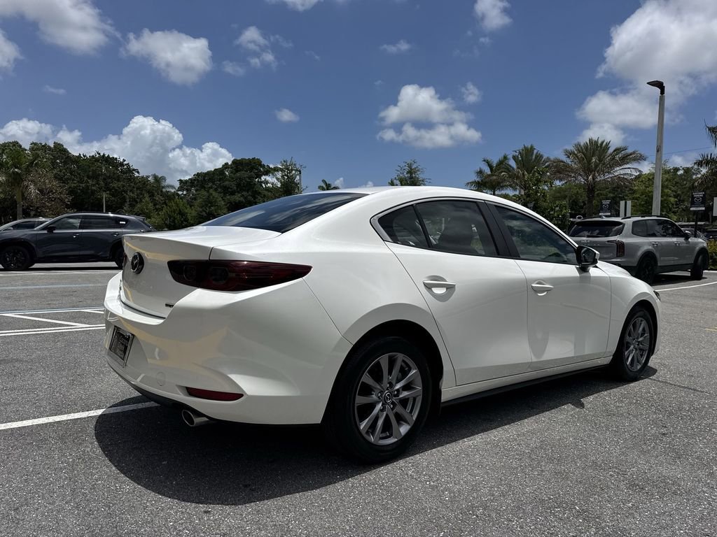 Used 2020 MAZDA MAZDA3 Sedan FWD image 23