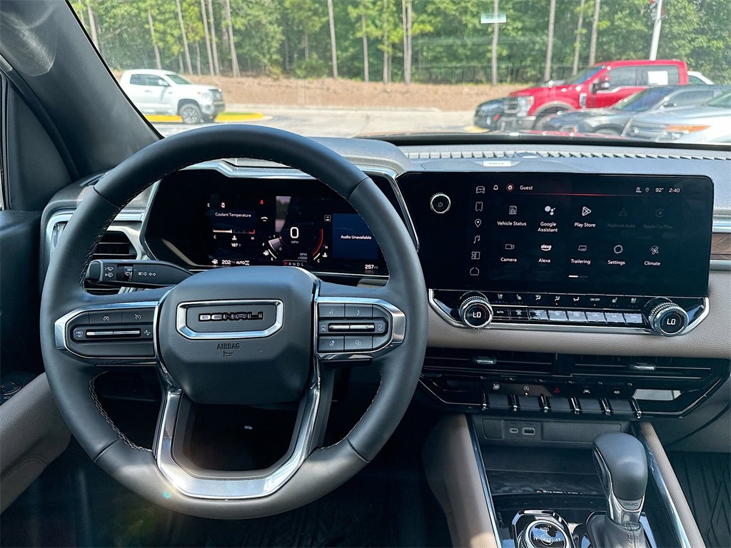 New 2024 GMC Canyon Denali w/ LPO, Denali Black Edition image 19