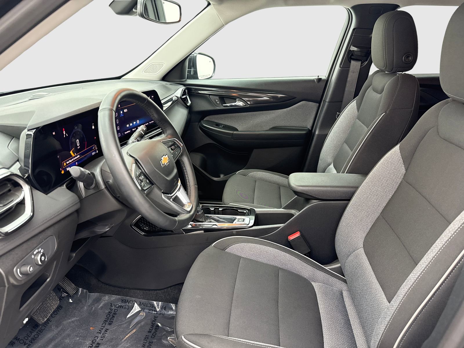 Used 2026 Chevrolet TrailBlazer LT w/ Convenience Package FWD image 17