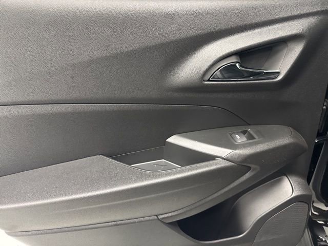 New 2026 Chevrolet Trax LT image 24