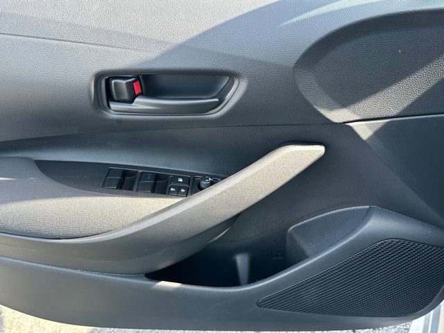 Used 2025 Toyota Corolla LE image 20