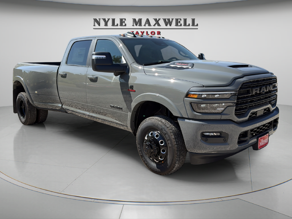 New 2027 RAM 3500 Laramie w/ Night Edition AWD/4WD image 14