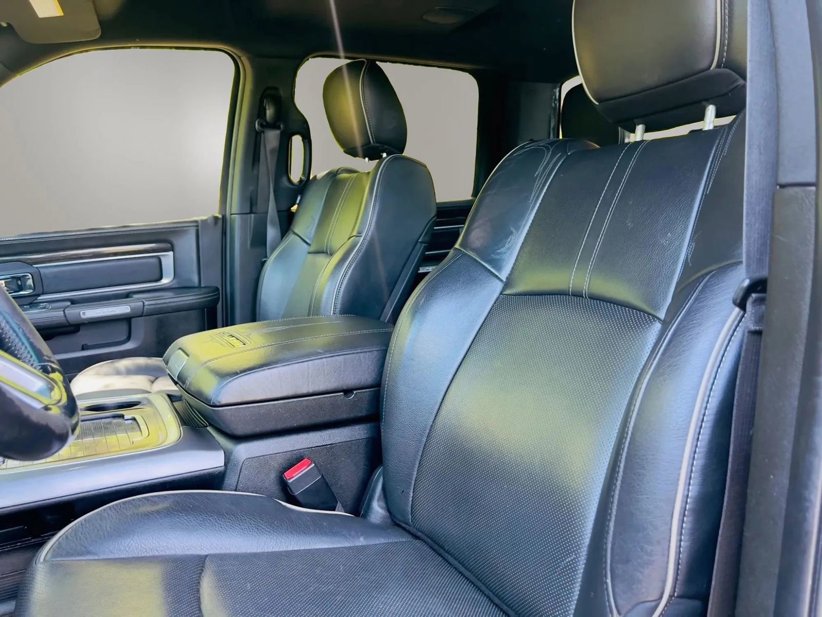 Used 2018 RAM 3500 Laramie Longhorn AWD/4WD image 30