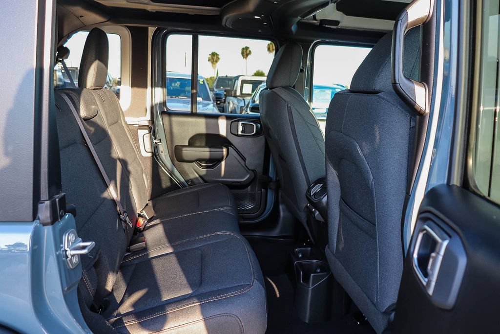 New 2026 Jeep Wrangler Unlimited Sport AWD/4WD image 19