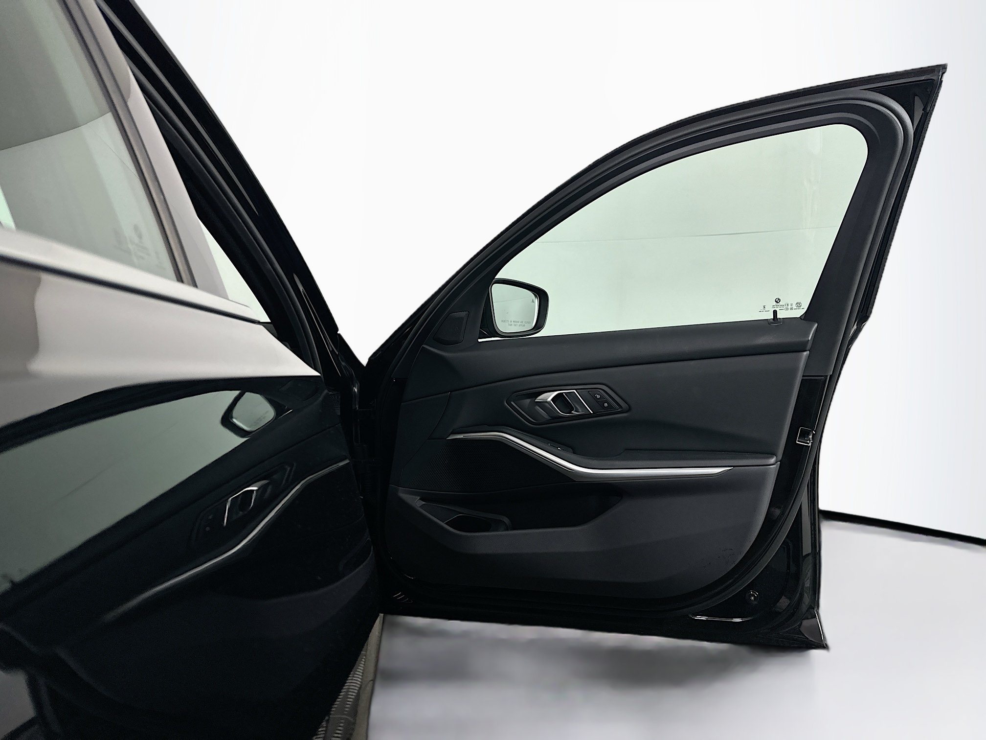 Used 2025 BMW 330i Sedan RWD image 33