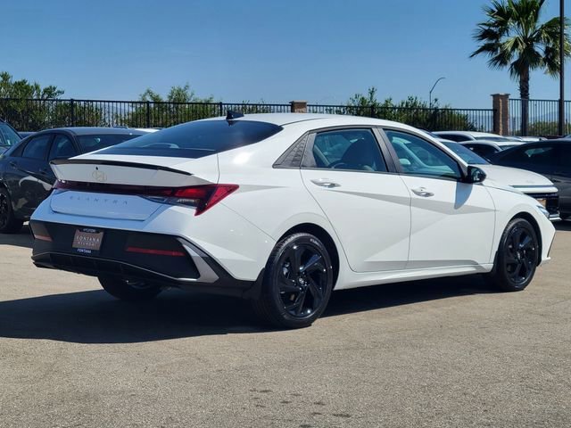 New 2026 Hyundai Elantra Sport image 2