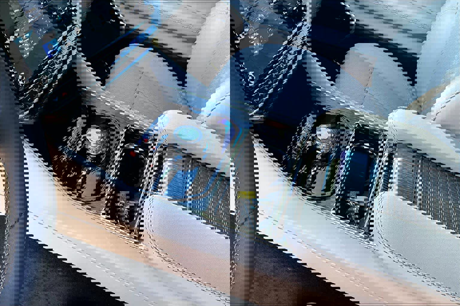 Used 2023 Jeep Wagoneer Series II w/ Flexible Seating Group image 9