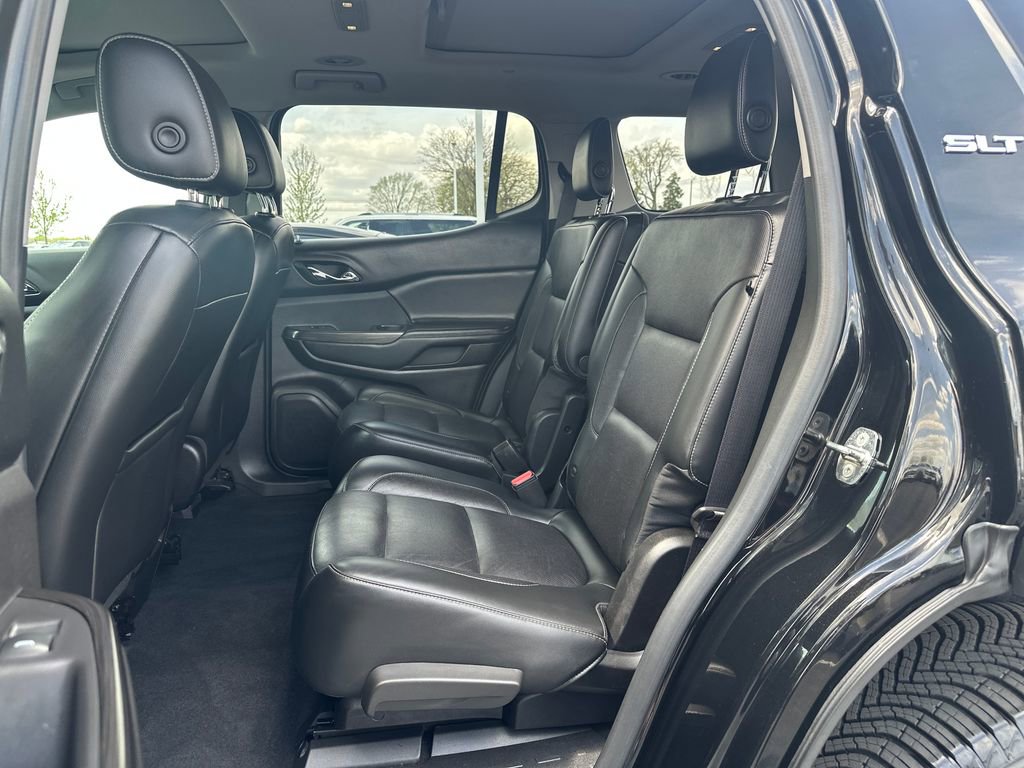 Used 2018 GMC Acadia SLT AWD/4WD image 7