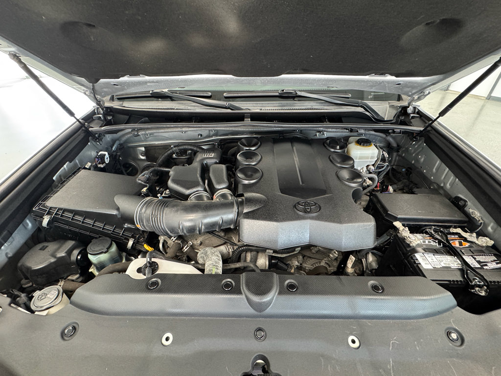 Used 2016 Toyota 4Runner SR5 Premium image 34