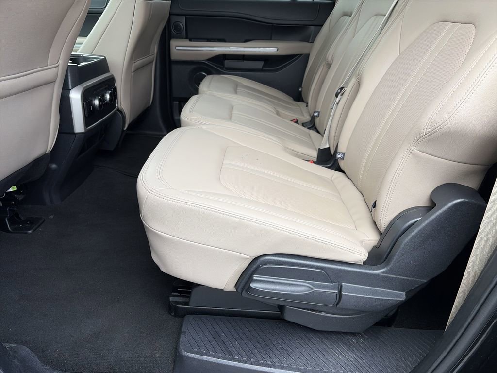 Used 2024 Ford Expedition Max Limited AWD/4WD image 20