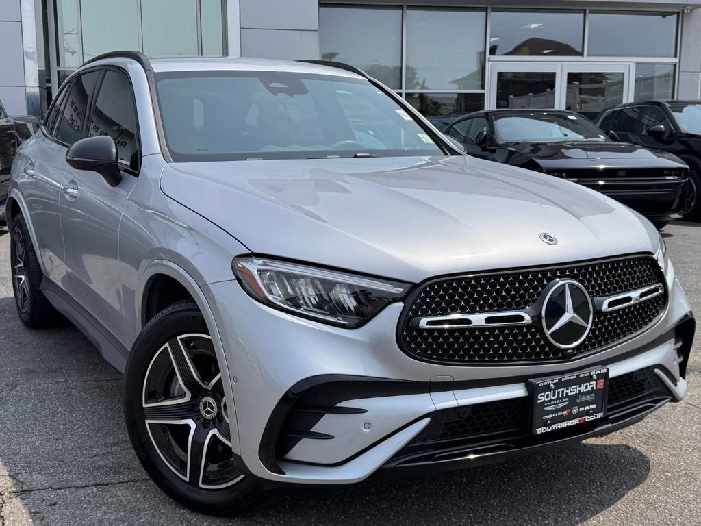 Used 2025 Mercedes-Benz GLC 300 4MATIC