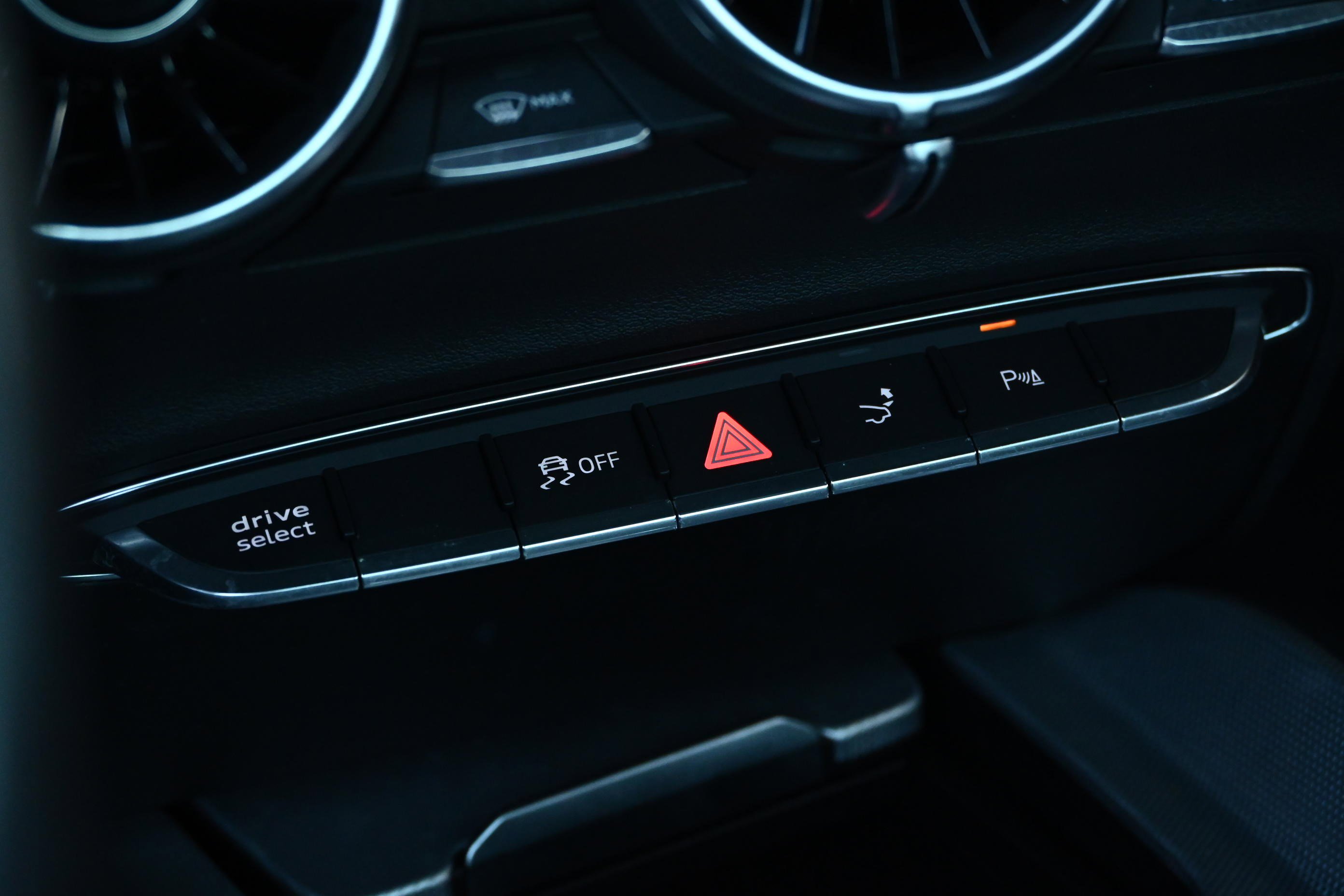 Used 2017 Audi TT 2.0T image 18