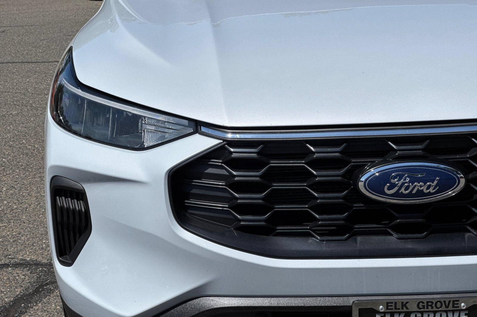 Used 2025 Ford Escape ST-Line FWD image 45