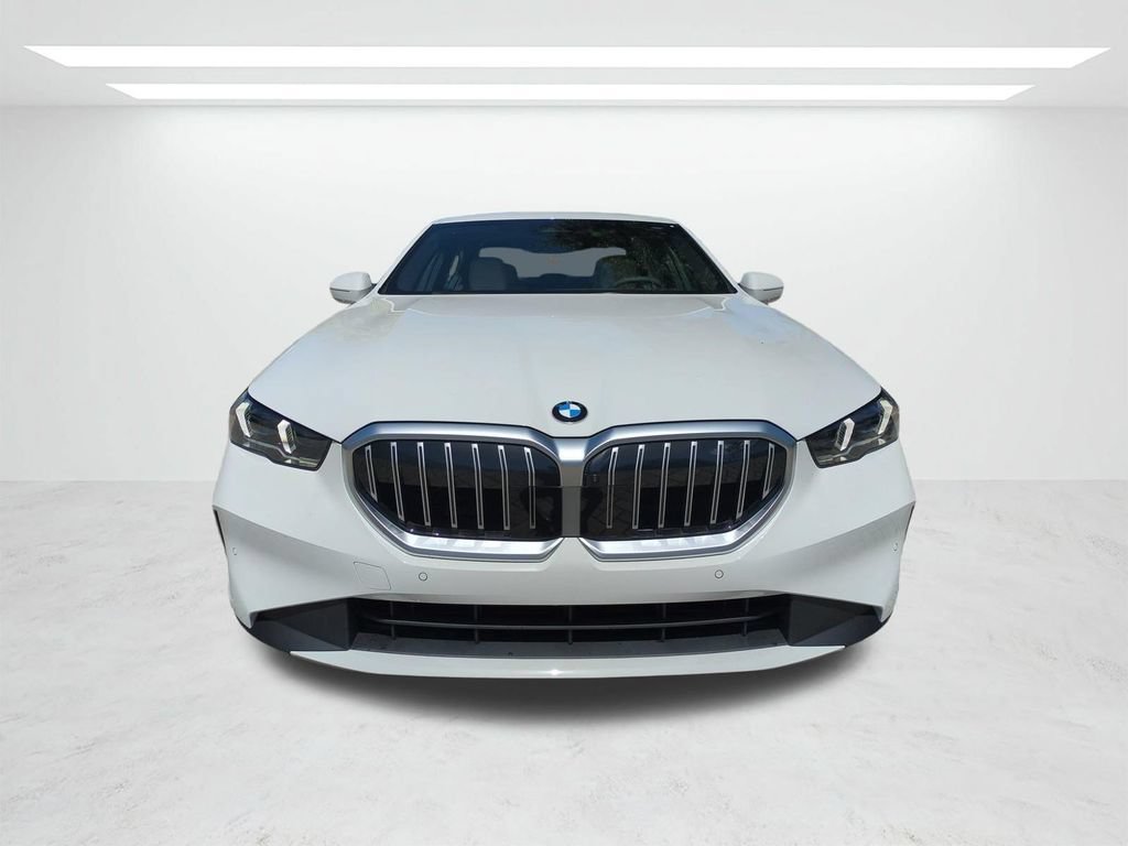 New 2027 BMW 530i xDrive w/ Premium Package AWD/4WD image 9