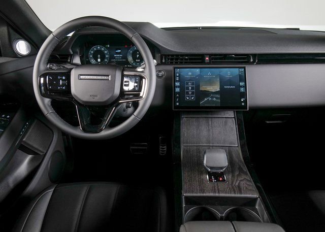 New 2026 Land Rover Range Rover Evoque Dynamic SE image 11