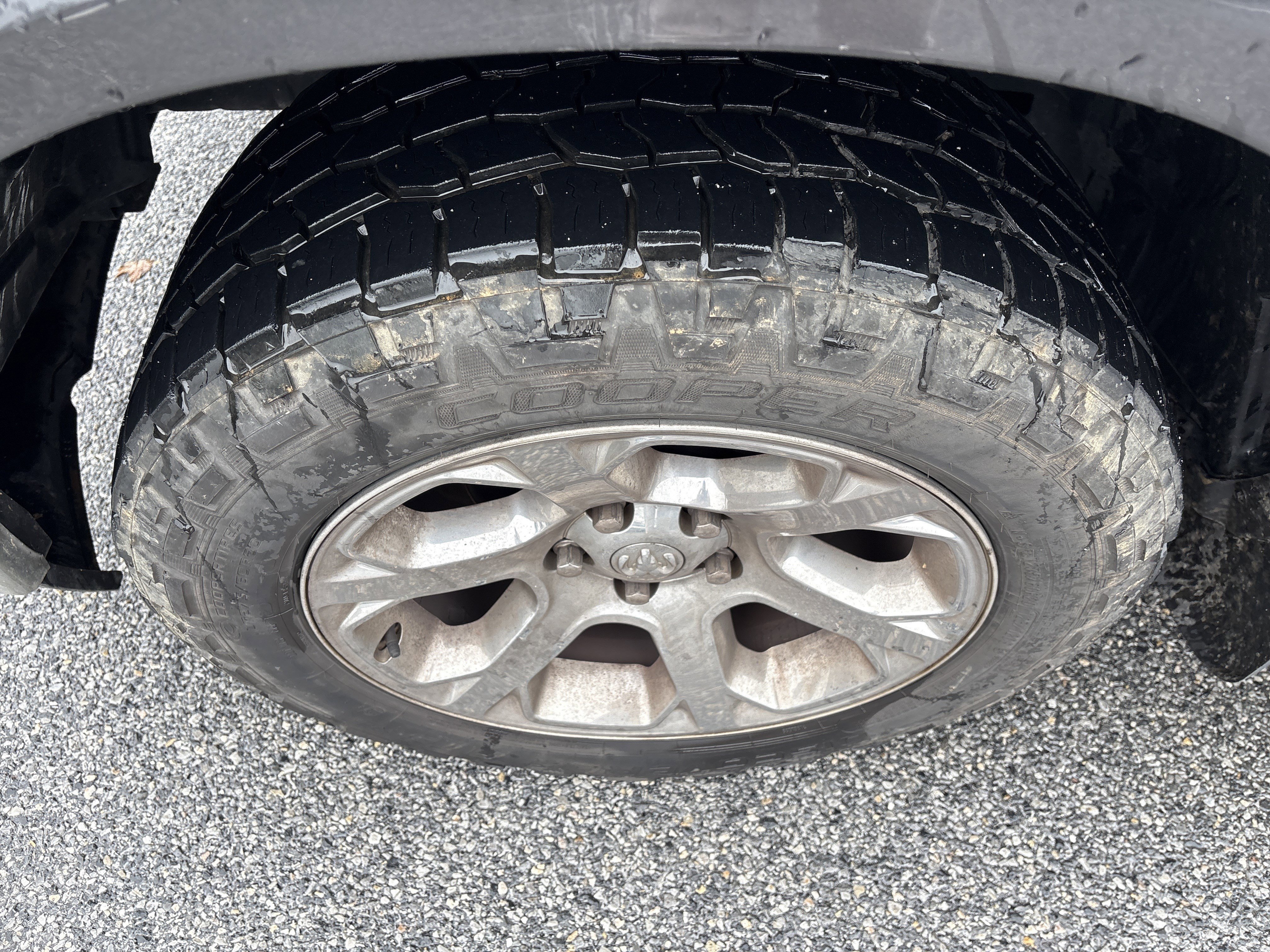 Used 2017 RAM 1500 Laramie w/ Convenience Group image 7