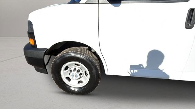 Used 2023 Chevrolet Express 3500 LS image 31