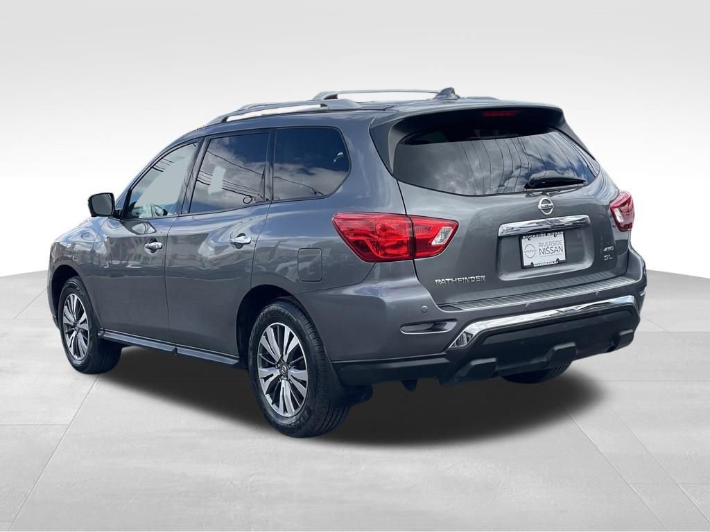 Certified 2020 Nissan Pathfinder SL image 5