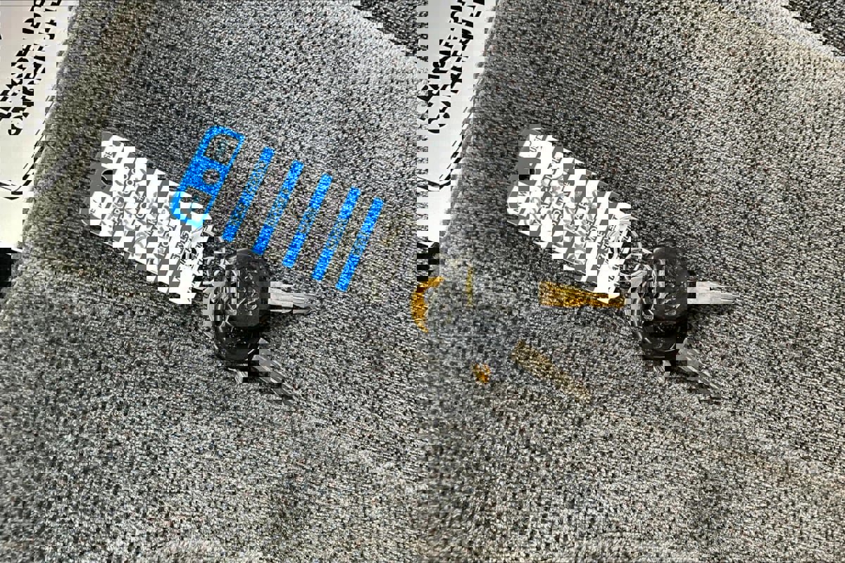 Used 2004 Dodge Dakota 4x4 Club Cab w/ Tire & Handling Group image 30