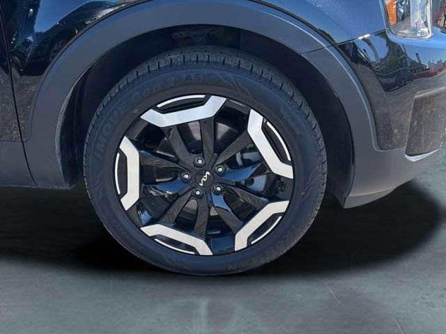 Used 2024 Kia Telluride S FWD image 9