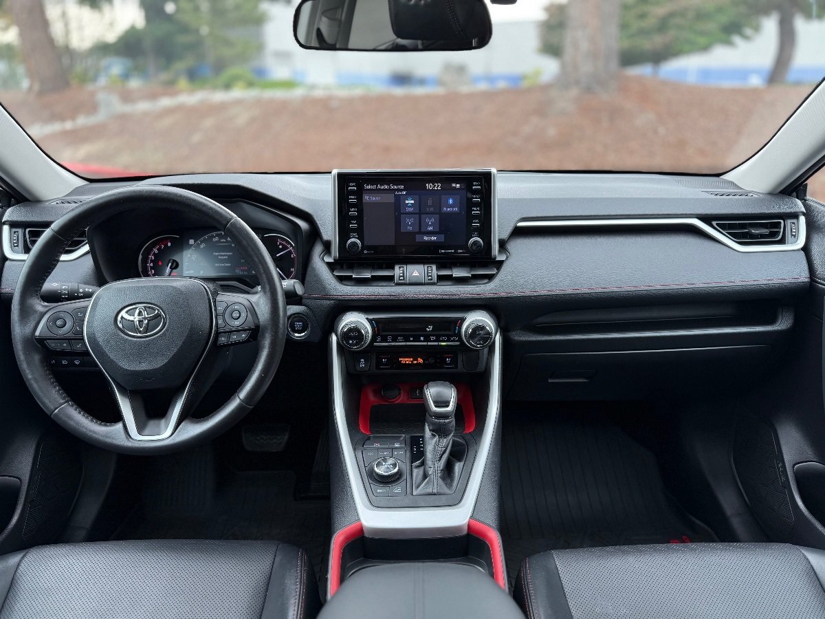 Used 2020 Toyota RAV4 TRD Off-Road w/ TRD Off-Road Weather Package AWD/4WD image 18