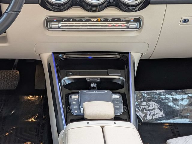 Used 2021 Mercedes-Benz GLB 250 4MATIC image 23
