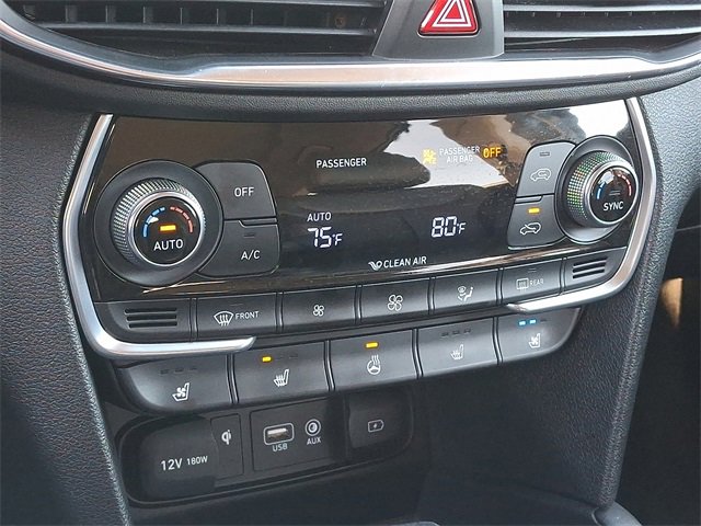 Used 2020 Hyundai Santa Fe Limited image 19