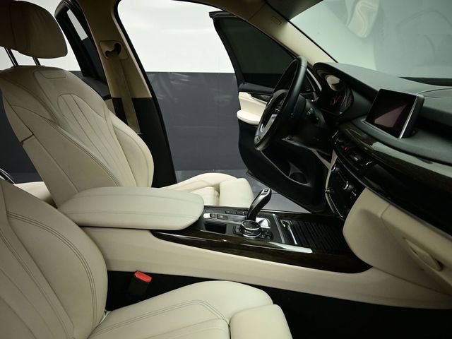 Used 2015 BMW X5 xDrive35d image 58