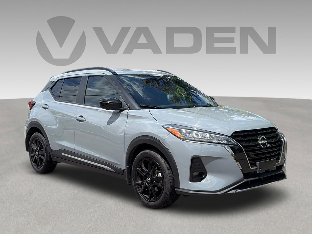 Certified 2024 Nissan Kicks SR FWD image 28