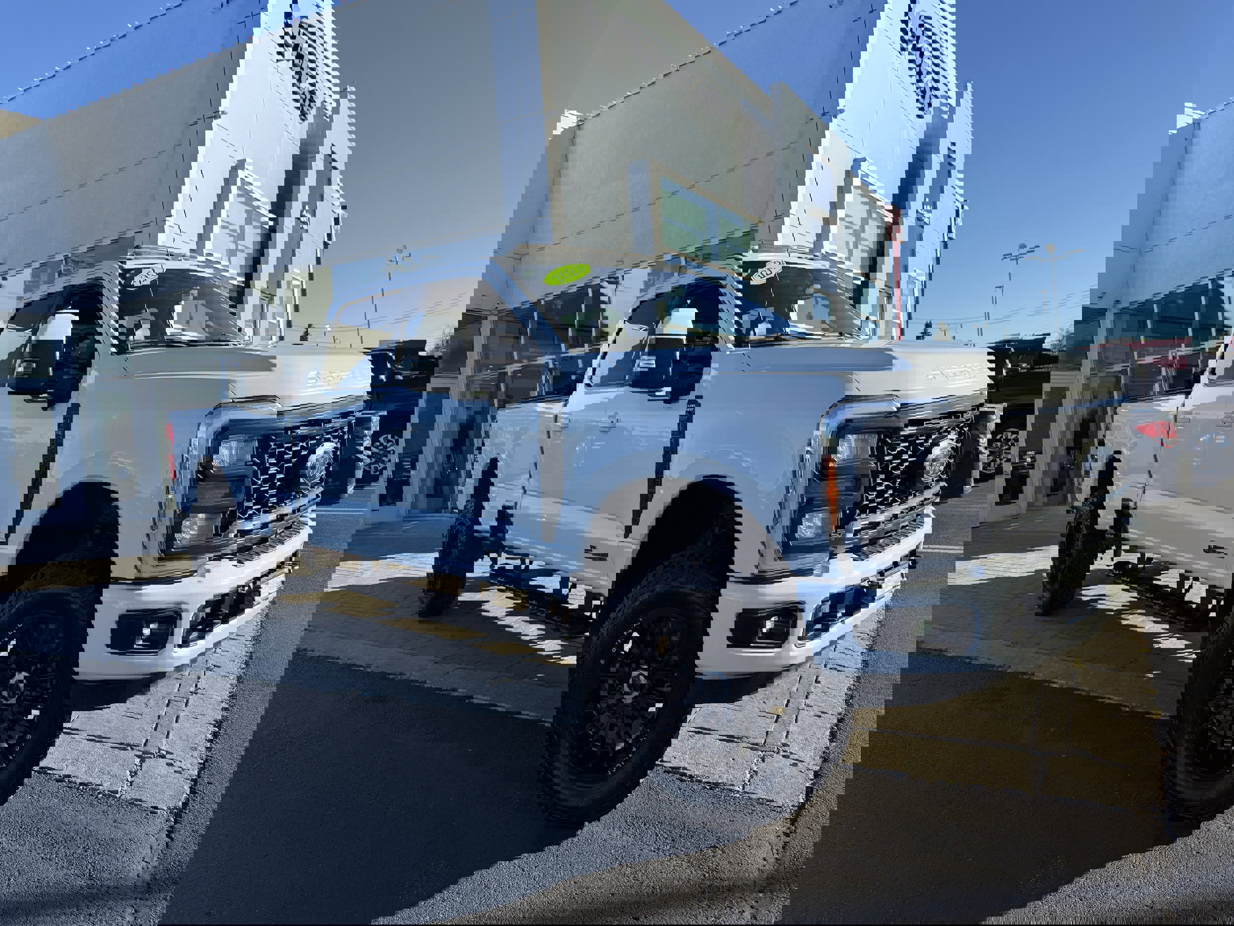 Used 2023 Ford F250 Lariat w/ Lariat Ultimate Package image 6