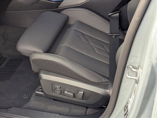 New 2026 BMW X3 xDrive30 w/ Premium Package image 4