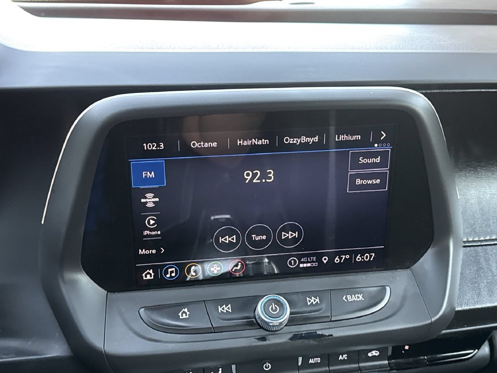 Used 2021 Chevrolet Camaro LT w/ RS Package RWD image 12