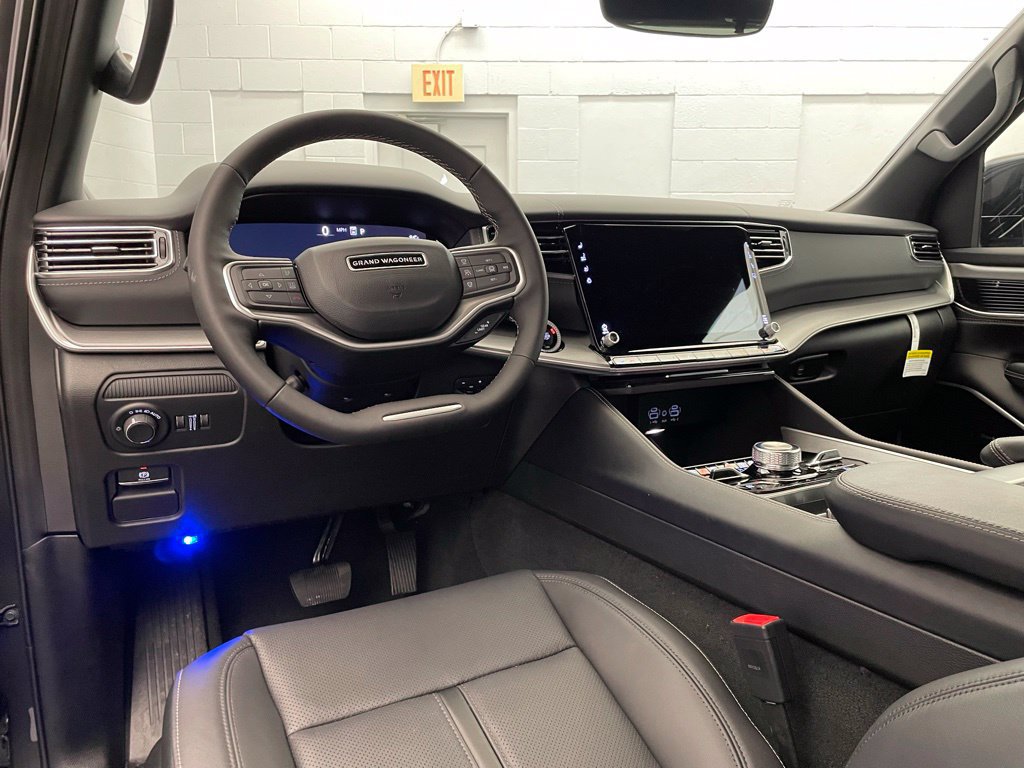 New 2026 Jeep Grand Wagoneer Limited AWD/4WD image 13