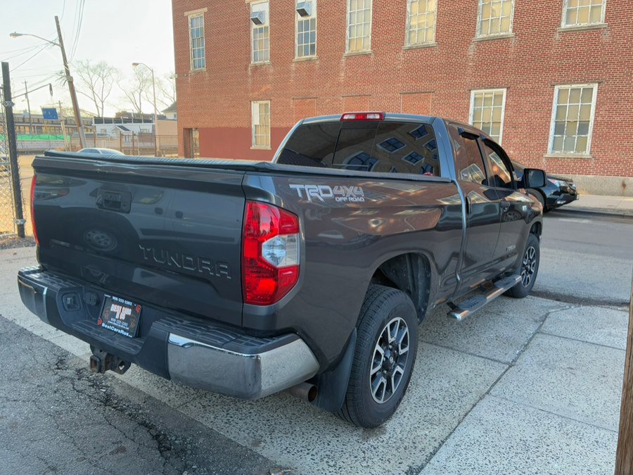Used 2014 Toyota Tundra SR5 w/ TRD Off Road Package AWD/4WD image 8